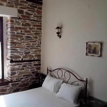 Ferienwohnung Paris & Eleni Áfissos Zimmer foto
